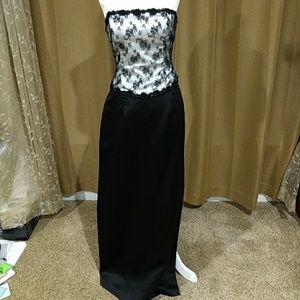 Black two piece Zum dress